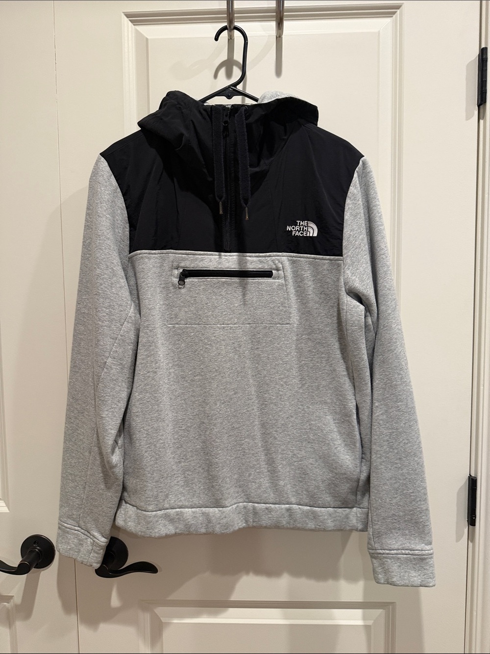 The North Face Two-Tone Hooded Pullover Jacket - Black & Light Gray